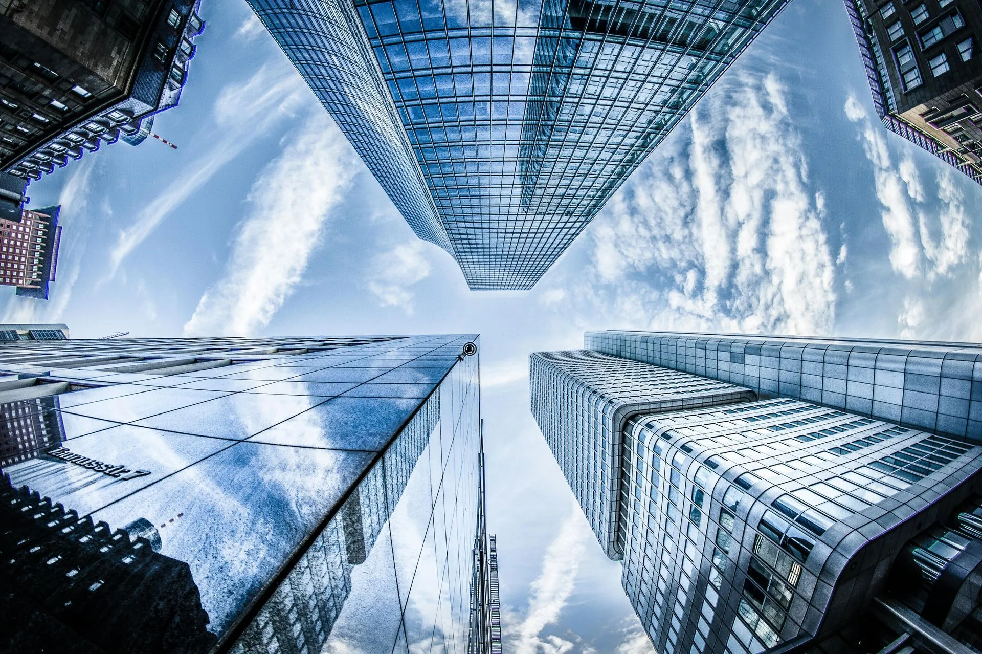 Building management system controls for managing assets